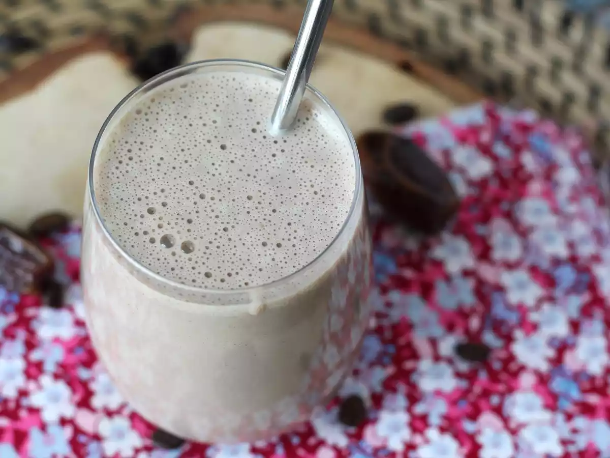 Smoothie energizante de café e tâmaras: Sabor e disposição para o dia - foto 2