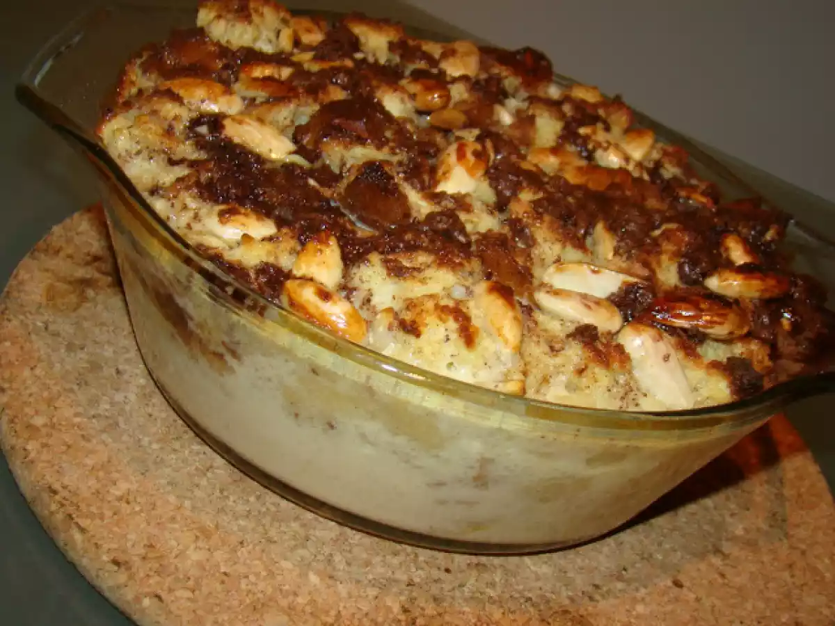 Sobremesa de Brioche com Frutos Secos, Chocolate e Canela / Aproveitamentos