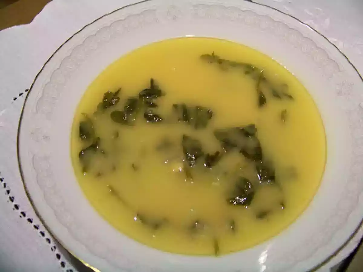 Sopa-Creme de Mandioquinha e Agrião