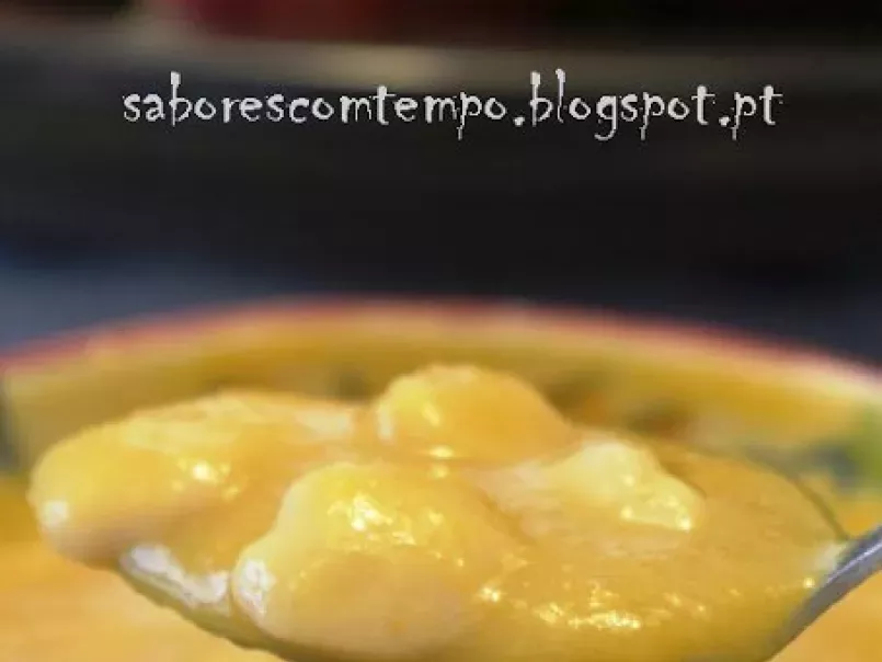 Sopa de abóbora manteiga com chicharos e hortelã - foto 2