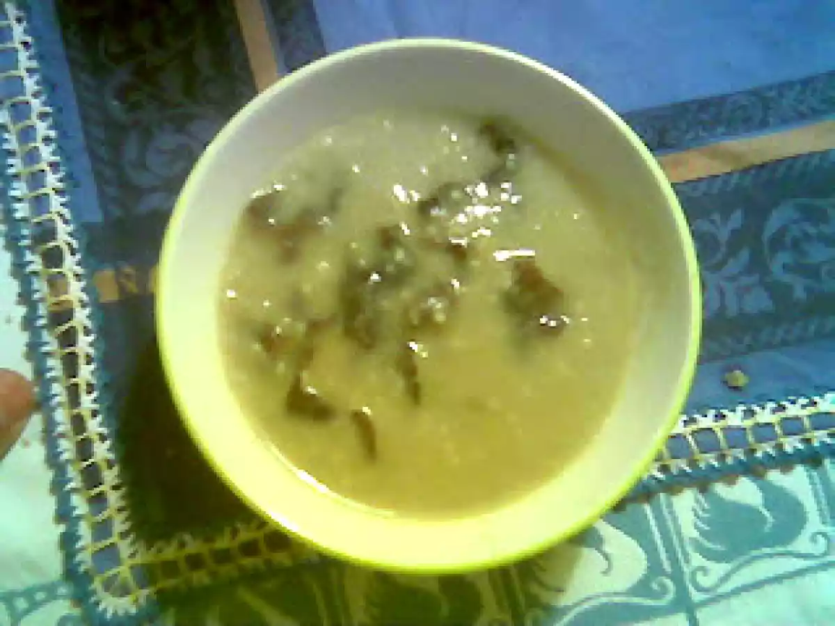 Sopa de Algas com Couscous