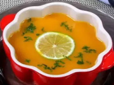 Sopa de Cenoura e Curry (vegana)
