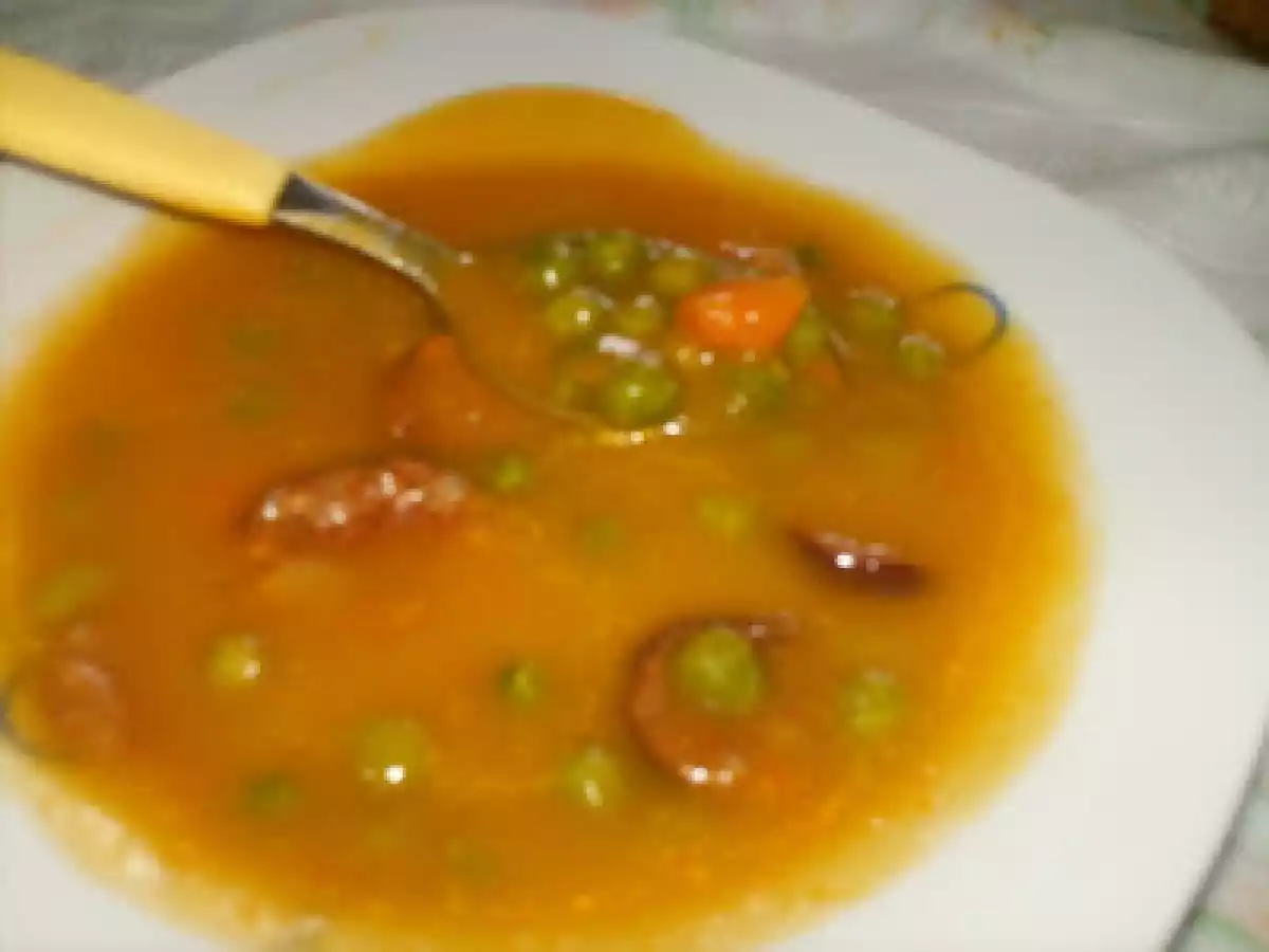 Sopa de ervilhas e chouriço - foto 2