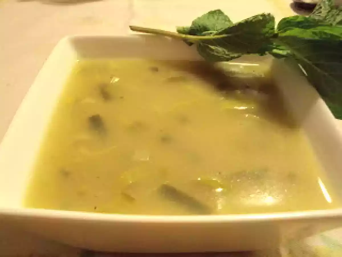 Sopa de Espargos á Moda da Tia Maria