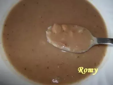 Sopa de feijão manteiga e arroz