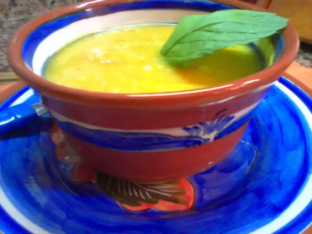 Sopa de frango com hortelã - foto 3