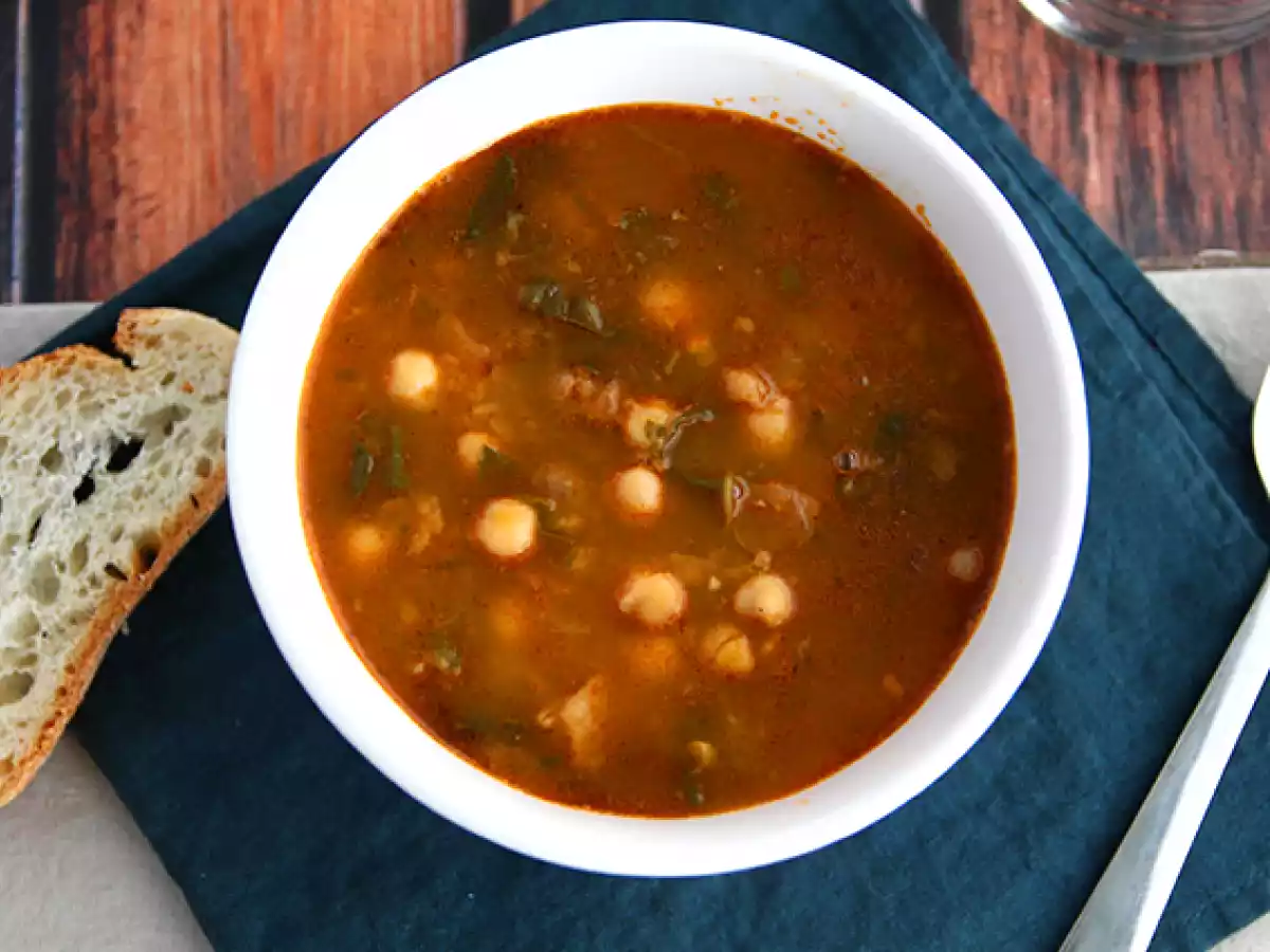 Sopa de grão de bico e espinafre - foto 2