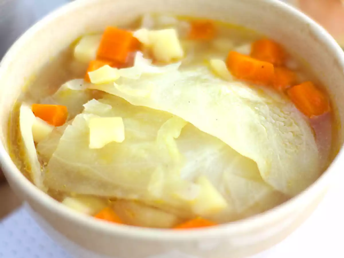 Sopa de legumes com couve branca - foto 2