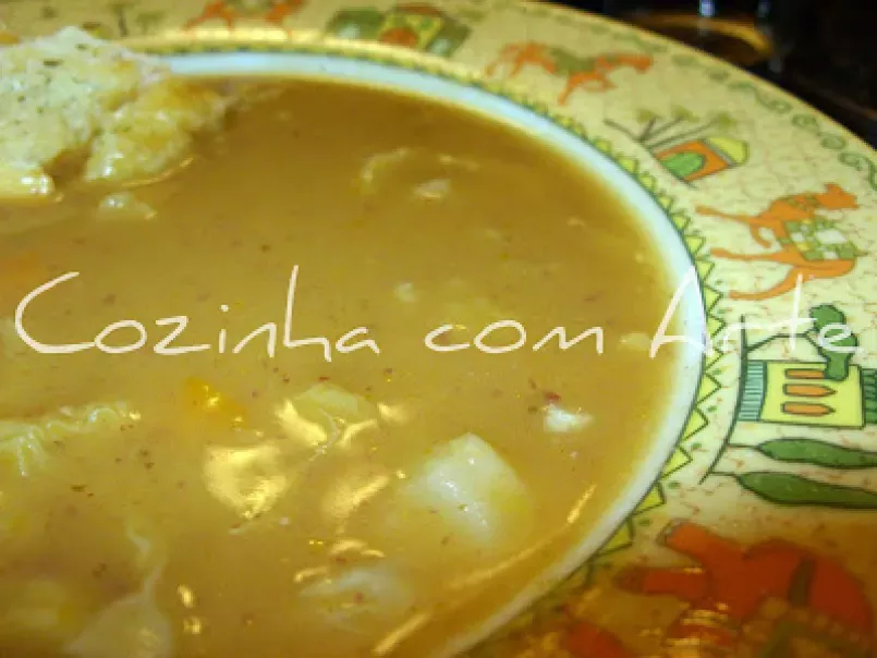 Sopa de lombardo com feijão encarnado