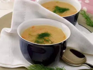 Sopa de soja com funcho fresco