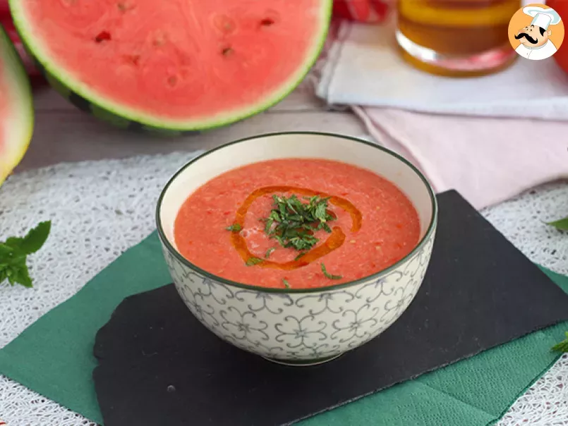 Sopa fria de melancia e tomate