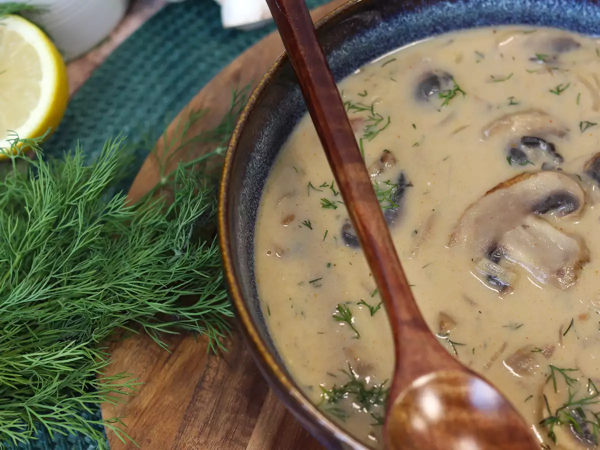 Sopa húngara de cogumelos: a receita fácil e cremosa - foto 6