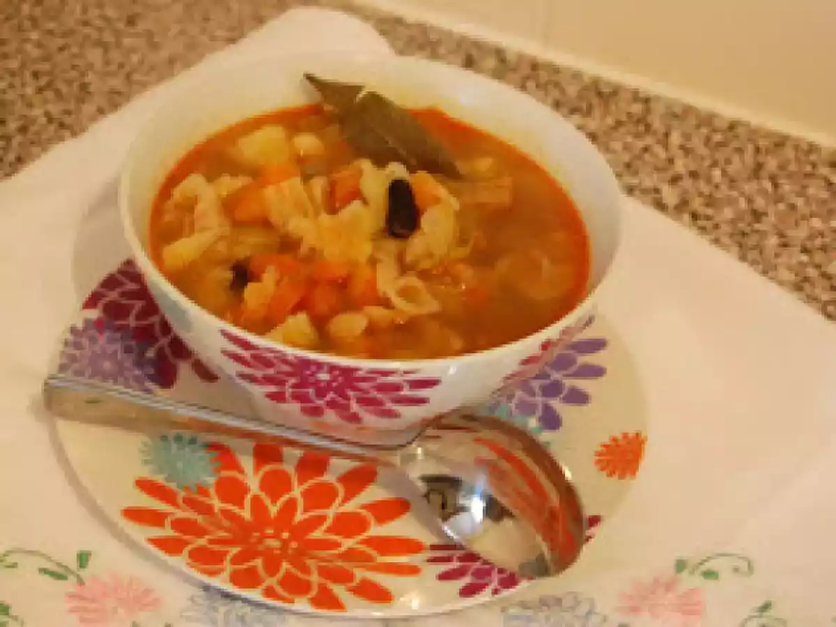 Sopa rica, mais conhecida por sopa dos pobres?