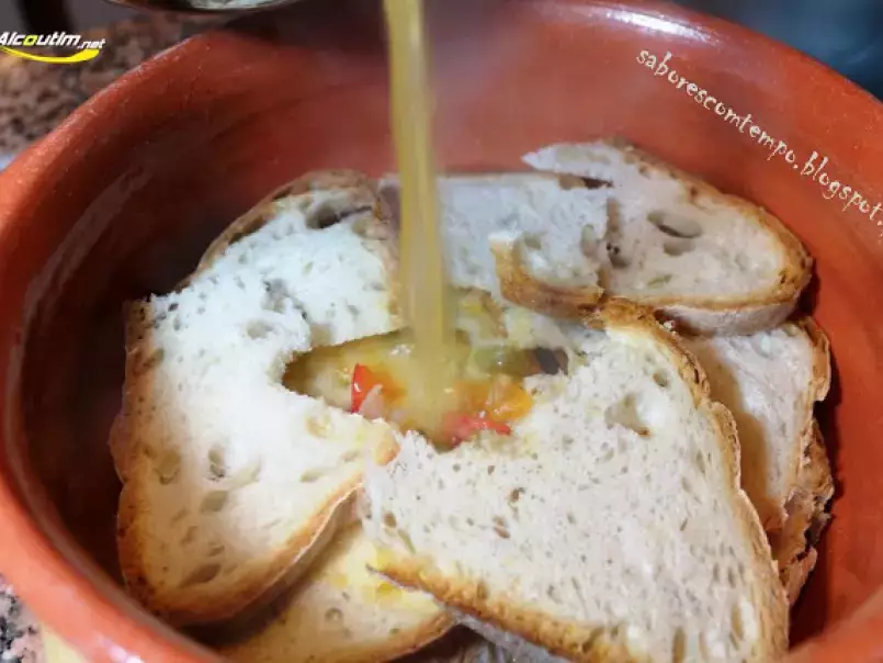 Sopas de Tomate com ovos escalfados - foto 2