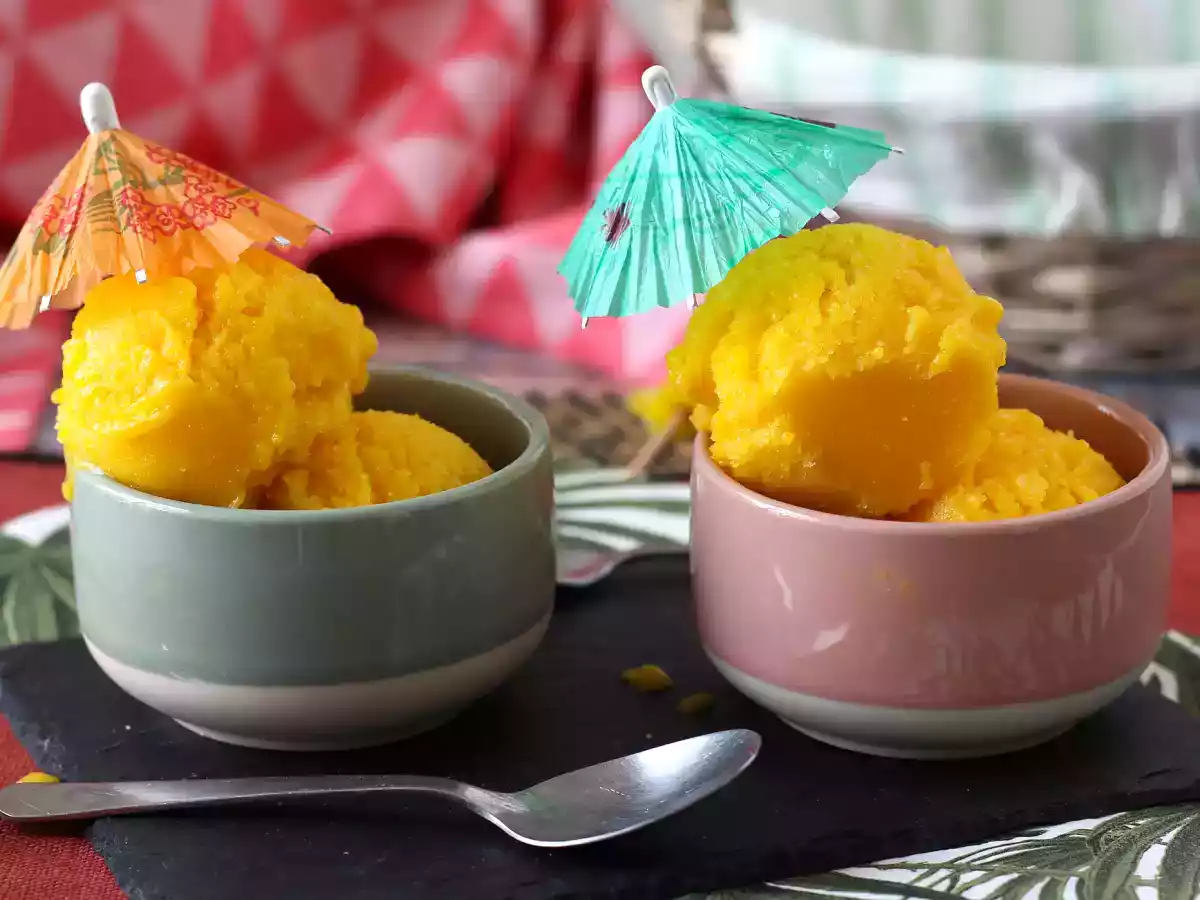 Sorvete de manga e limão verde, com apenas 3 ingredientes!