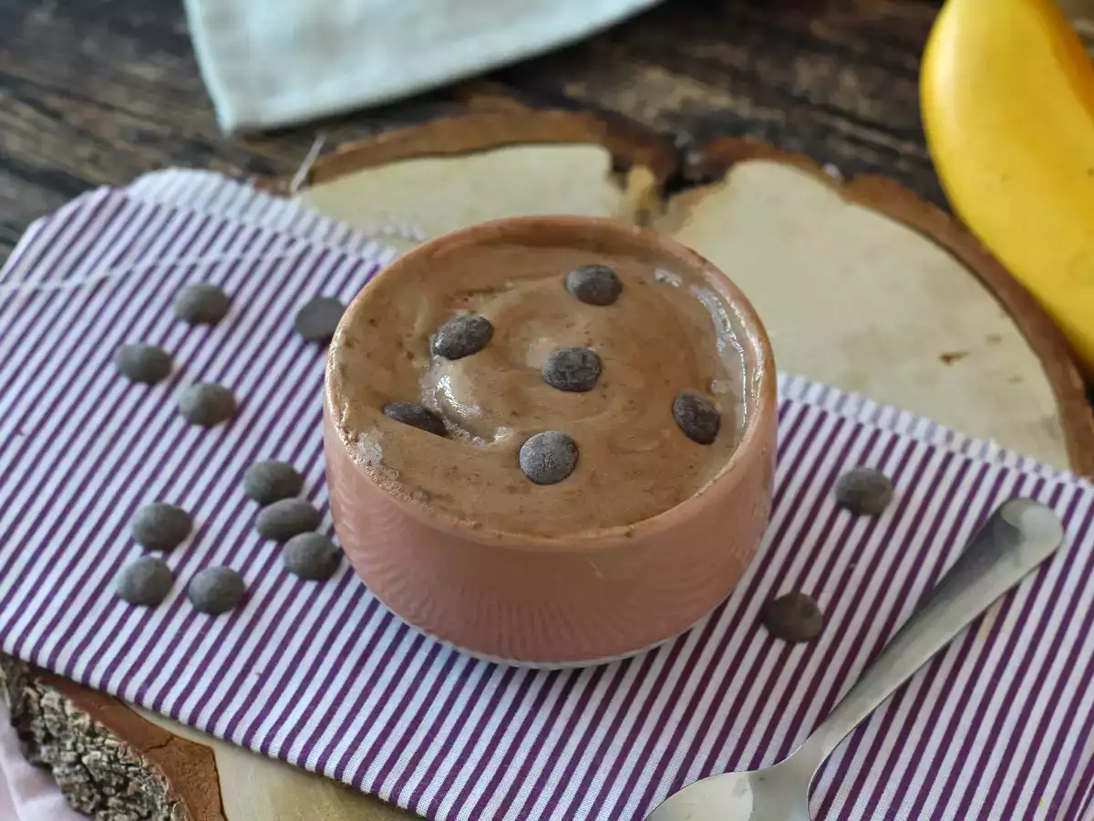 Sorvete de Whey com chocolate superproteico: cremoso e pronto em 5 minutos! - foto 4