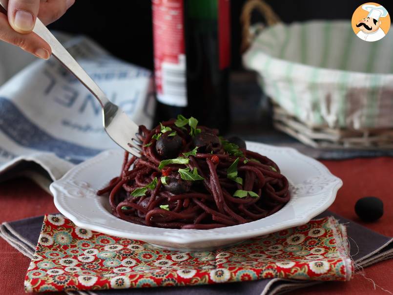 Spaghetti al Fuoco di Bacco: massa com vinho tinto que traz intensidade e paixão à mesa! - foto 4