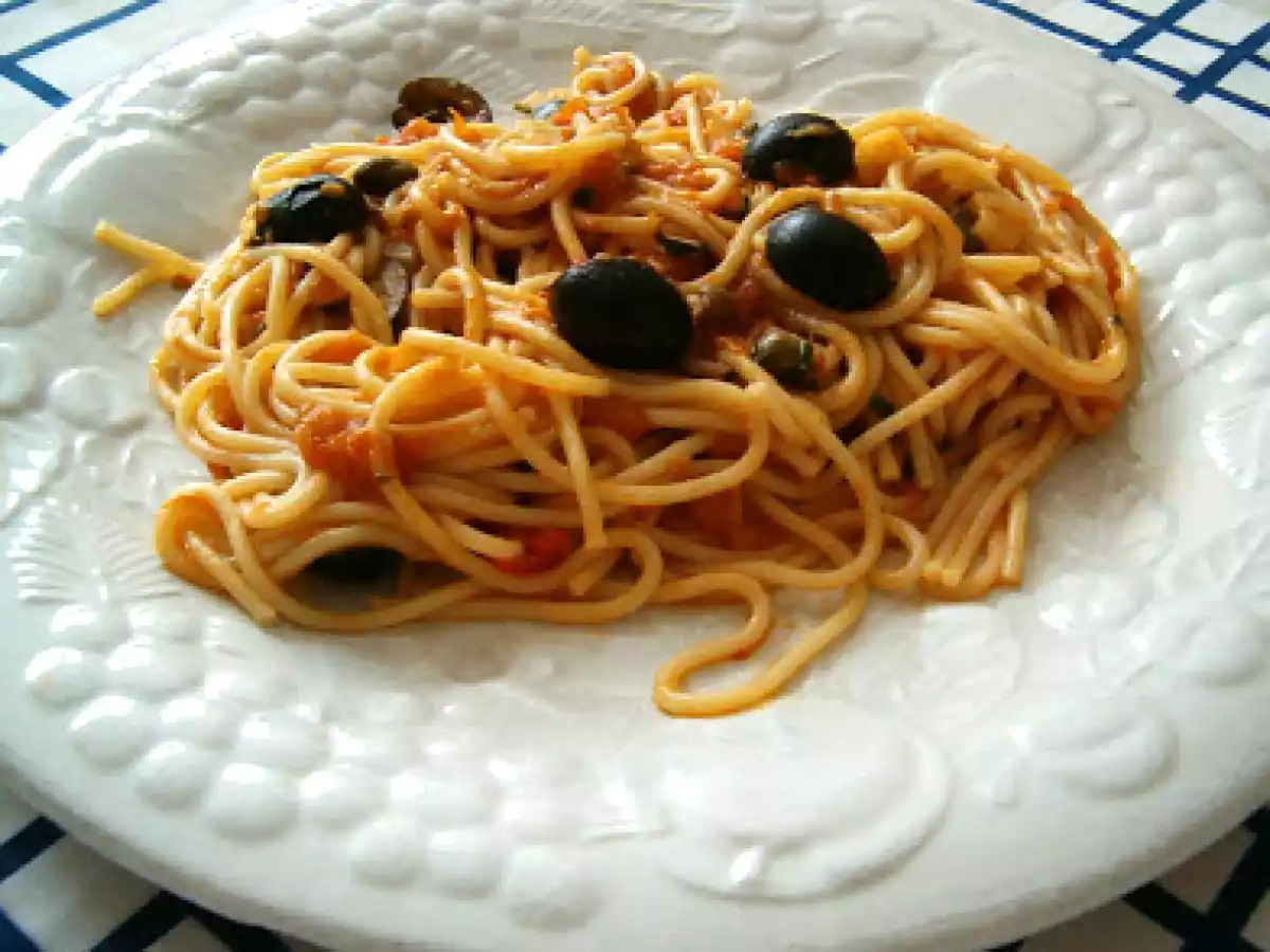 Spaghetti alla Puttanesca