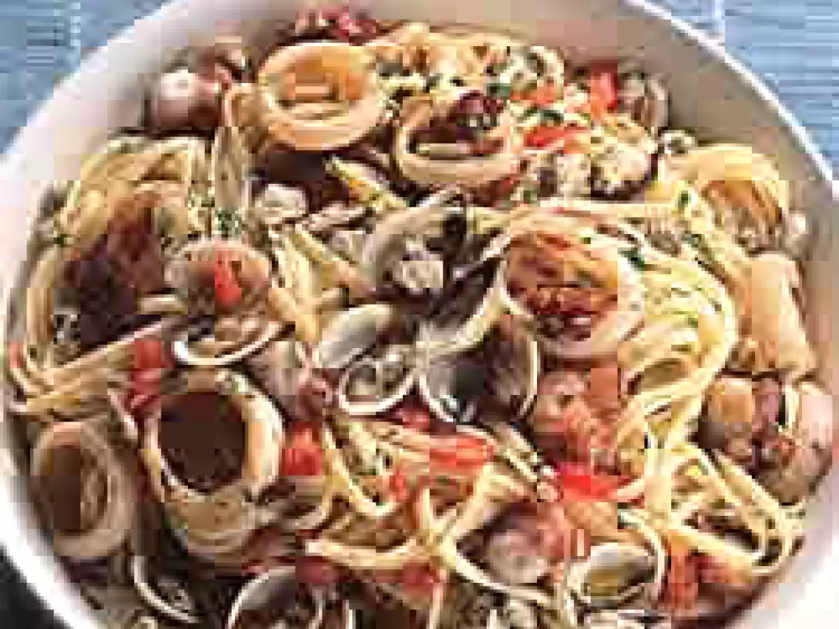 Spaguetti ao Vôngole (Almêijoa)