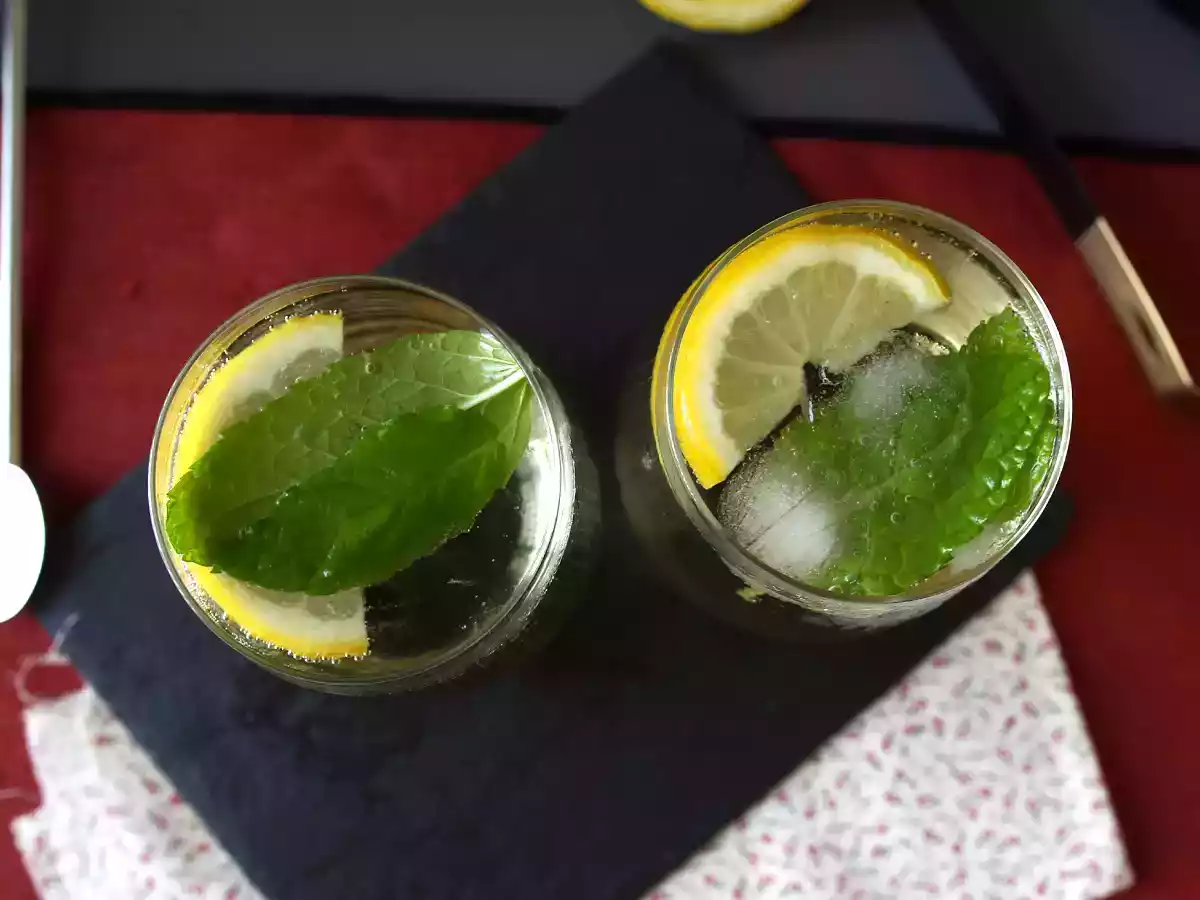 Spritz St-Germain, feito com licor de flor de sabugueiro - foto 6