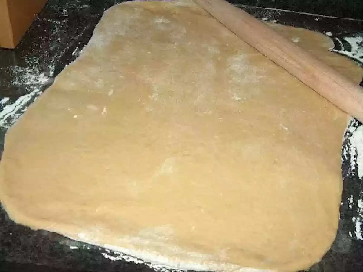 STICKY PECAN CARAMEL ROLLS / CARACÓIS DE CANELA, CARAMELO E NOZES PECÃS - foto 4