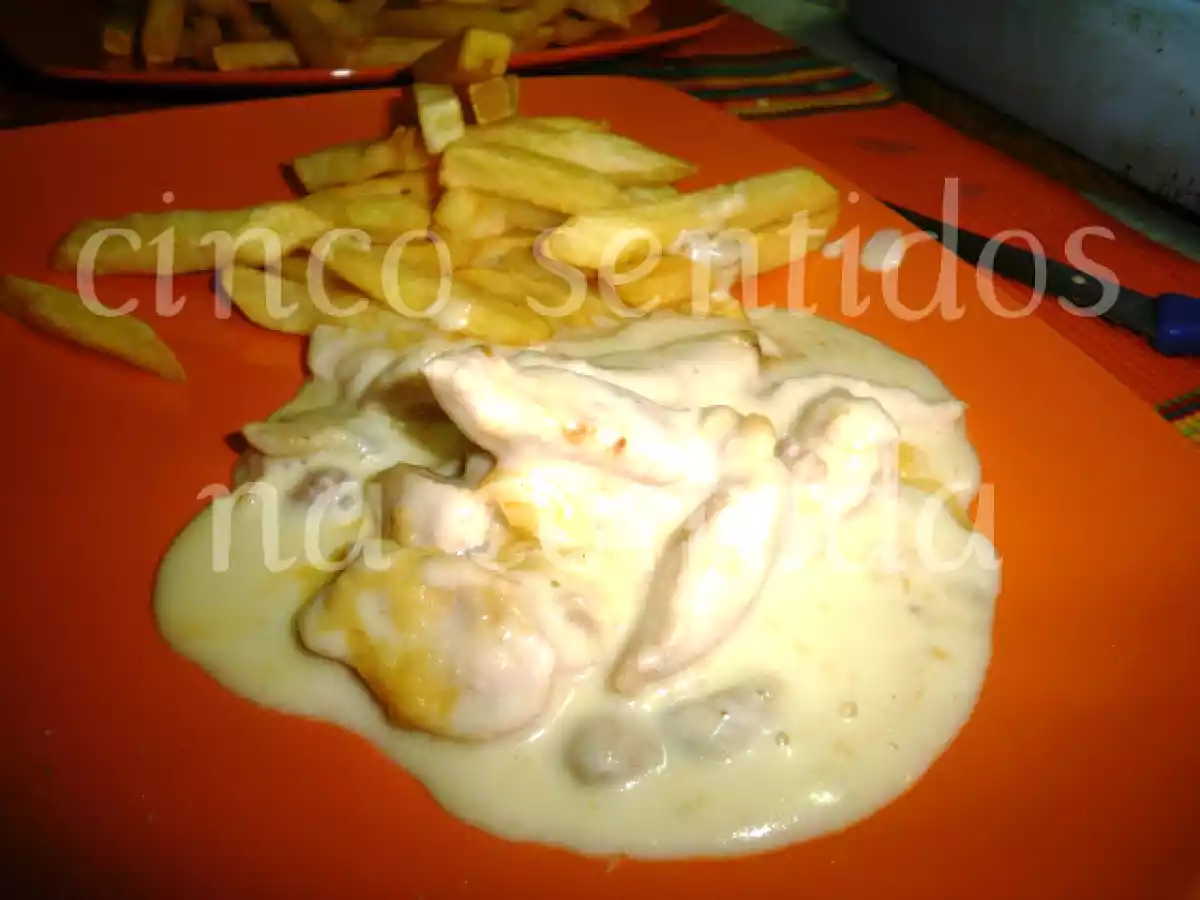 Strogonoff de frango com queijo no forno - foto 3