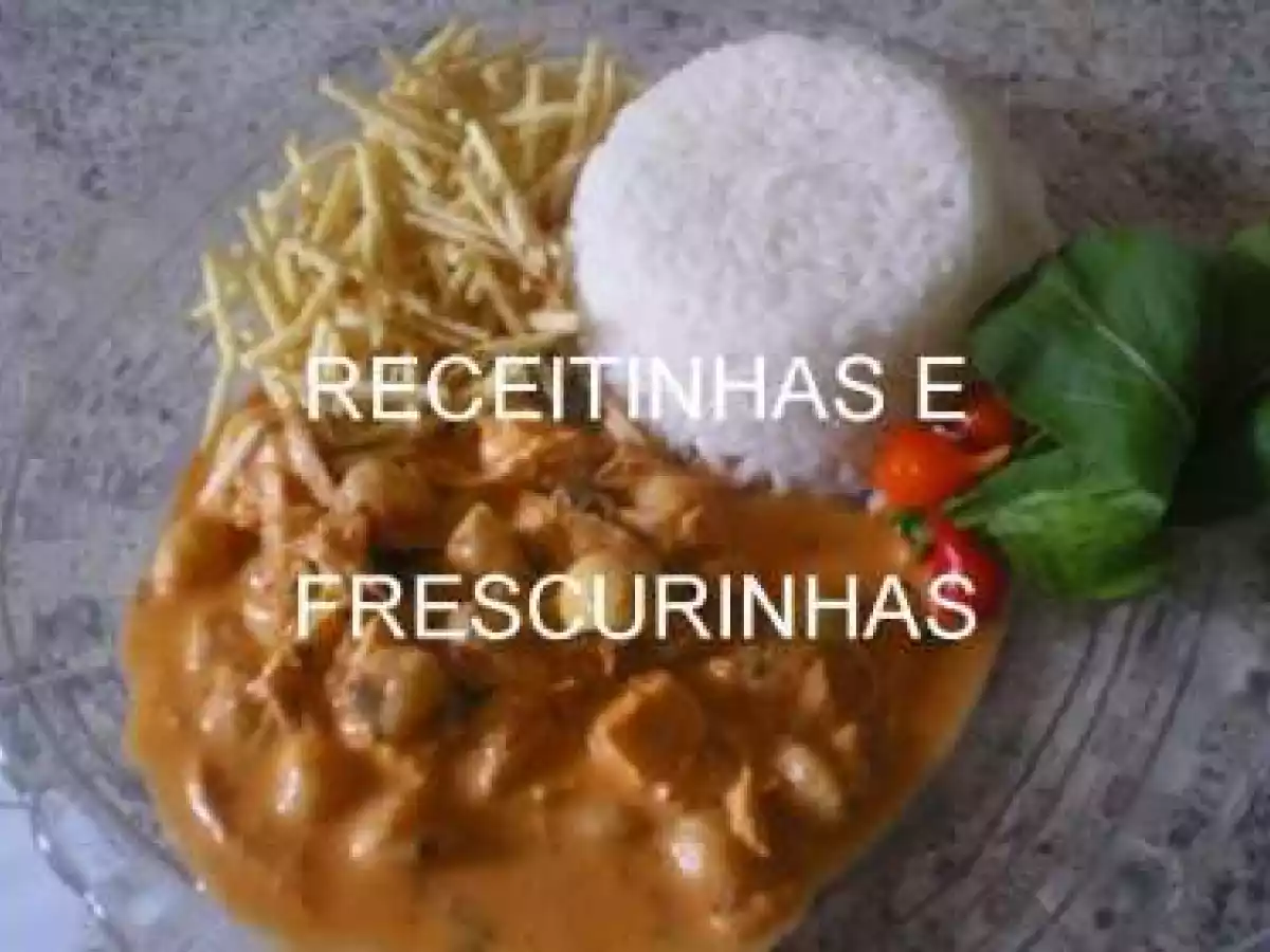 Strogonoff de Grão de Bico par ao Dia Creme/Bege