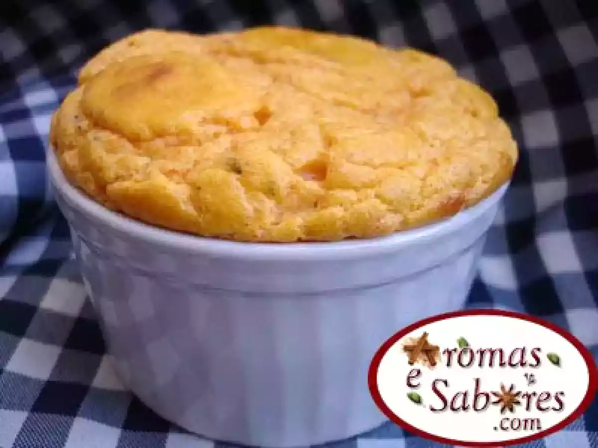Suflé de abóbora com queijo minas meia cura