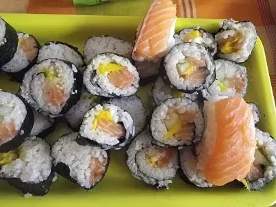 Make your own sushi at home - Recipe Petitchef
