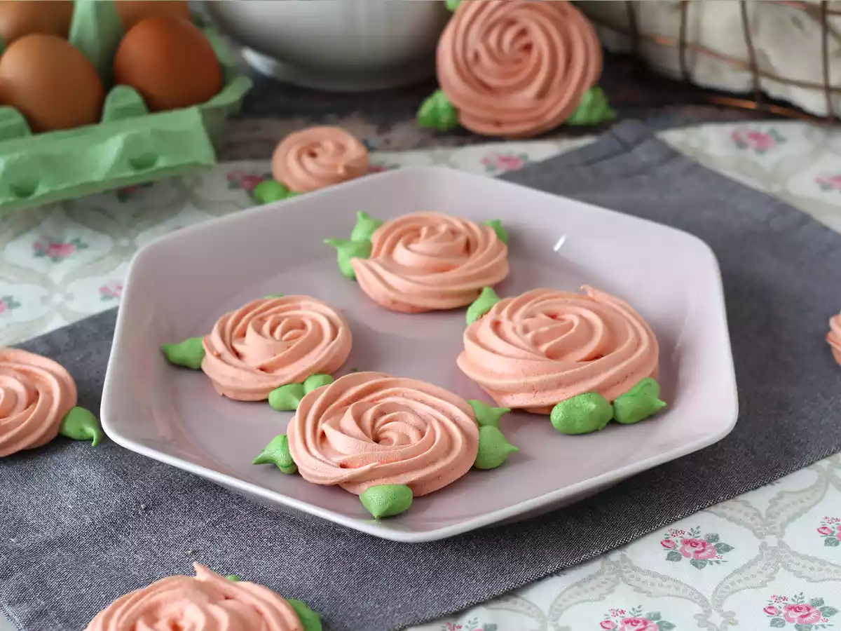 Suspiros (merengues) em formato de lindas rosas!