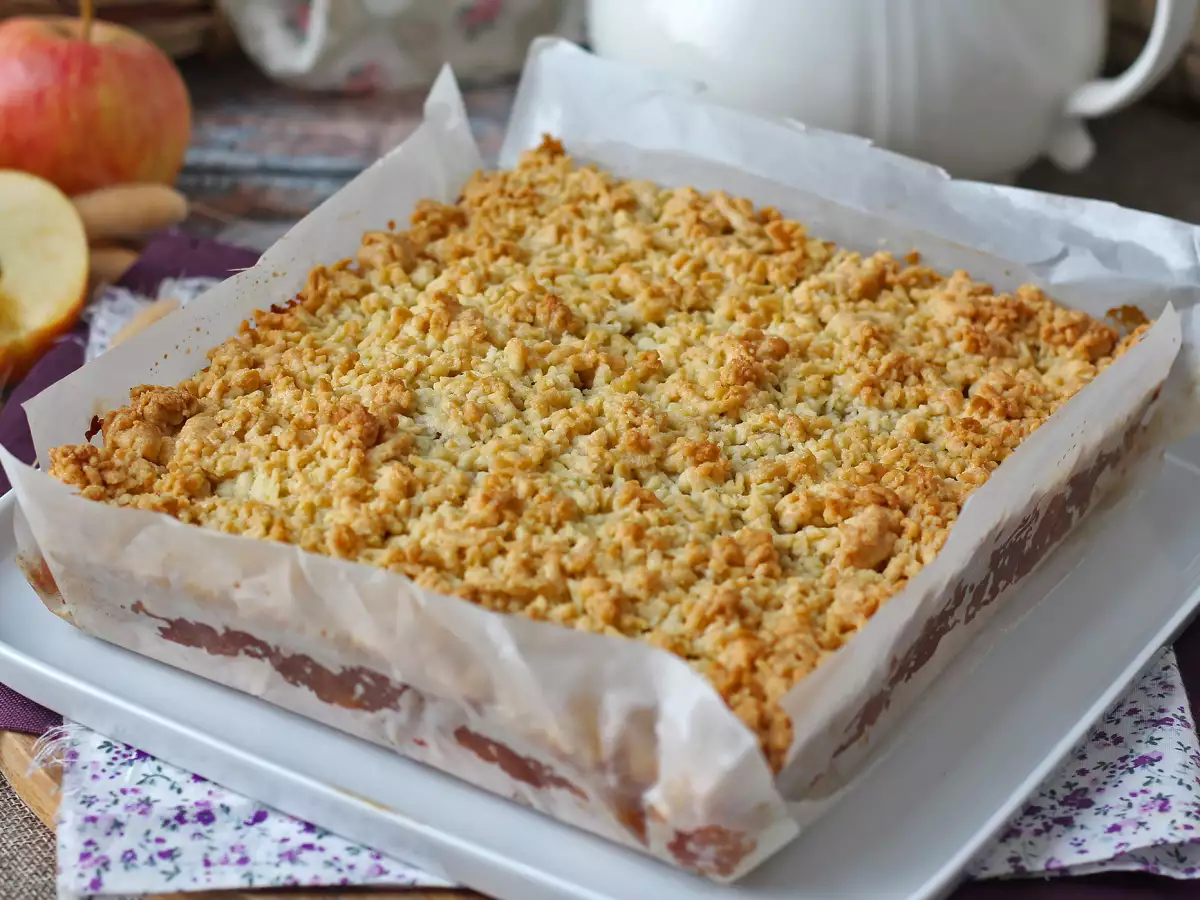 Szarlotka: torta de maçã polonesa com cobertura crocante - foto 9