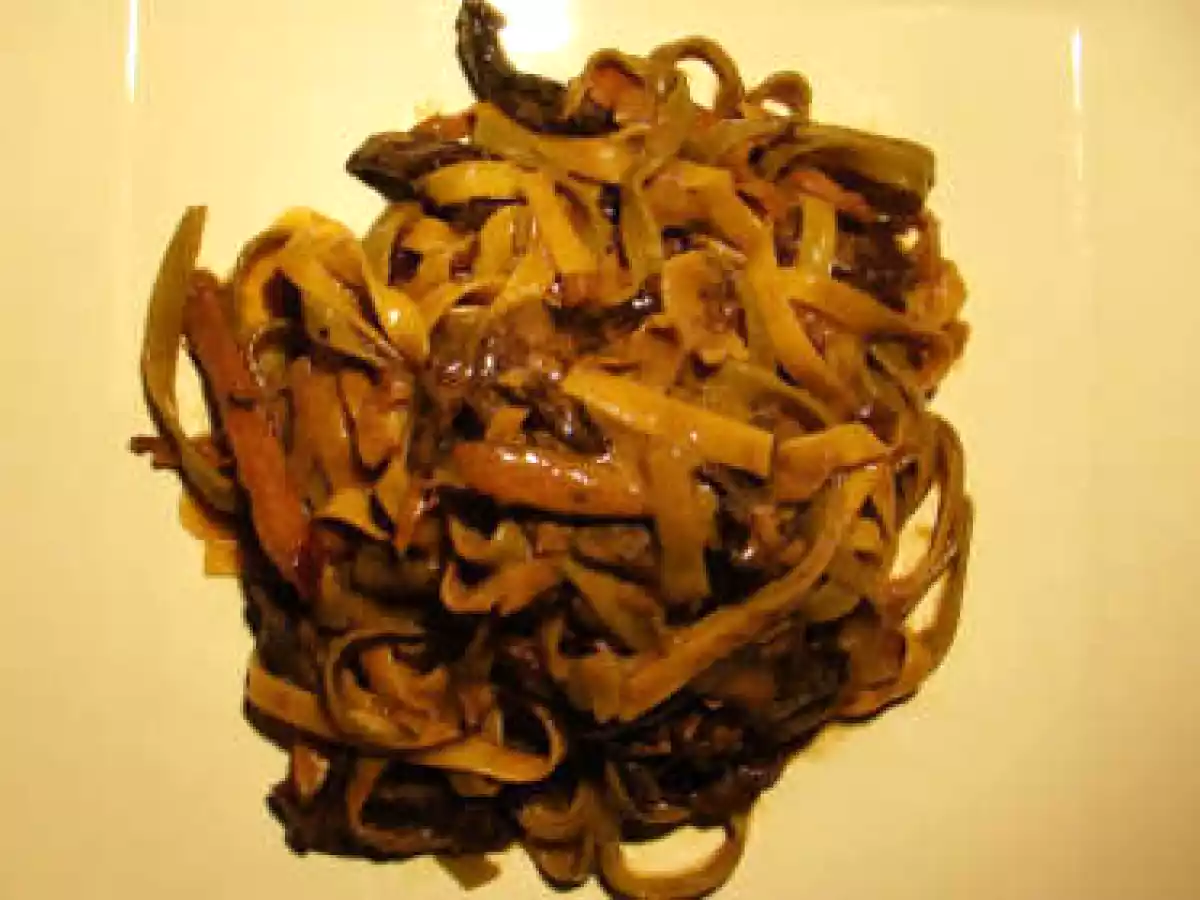 Talharim com Cogumelos Porcini