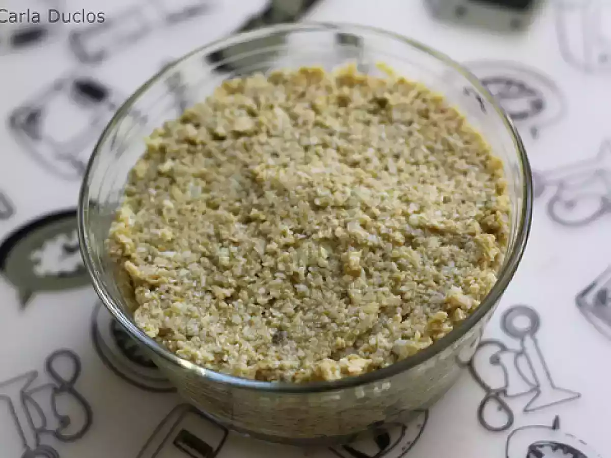 Tapenade de azeitonas verdes e alcachofra