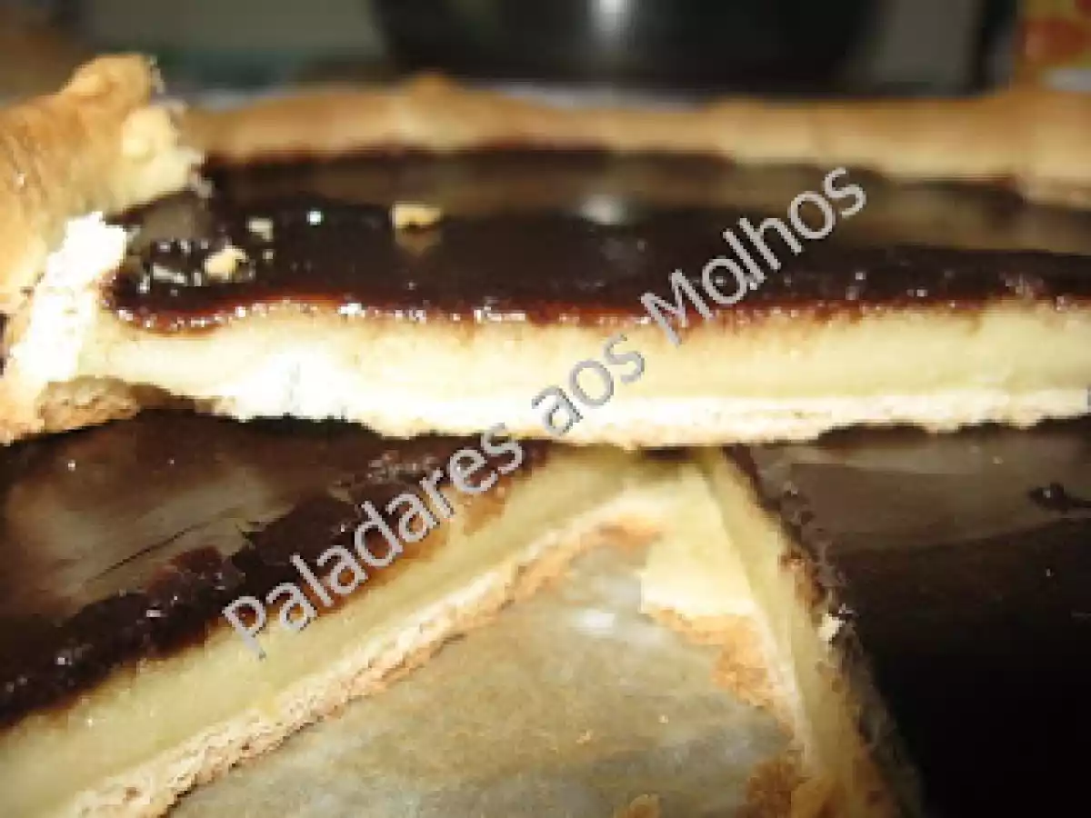 Tarte de Amêndoa e Chocolate