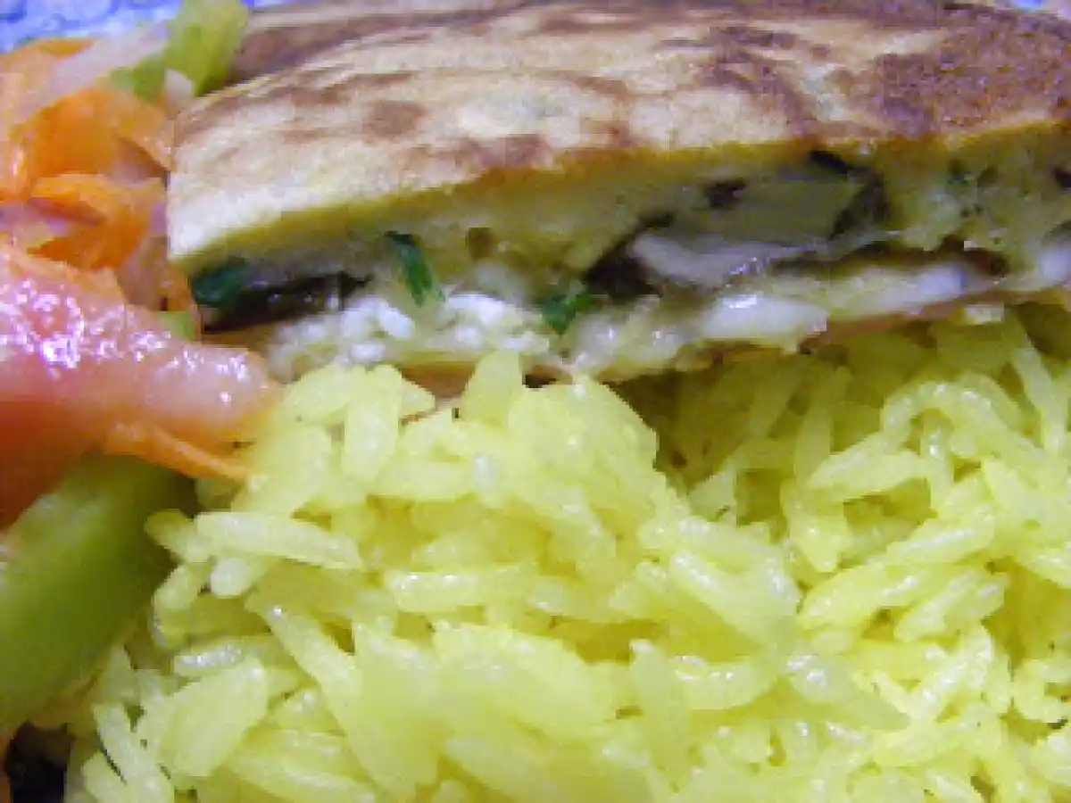 Tarte de requeijão, queijo flamengo, fiambre e cogumelos - foto 2