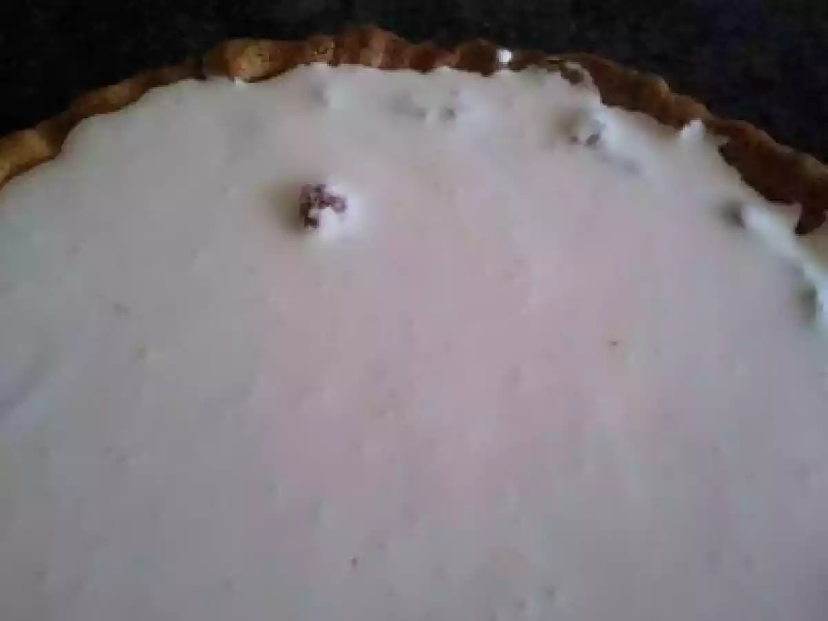 Tarte Delícia de Morangos e Frutos Silvestres com Natas
