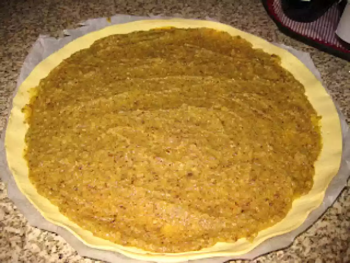 TARTE FOLHADA DE AVELÃ