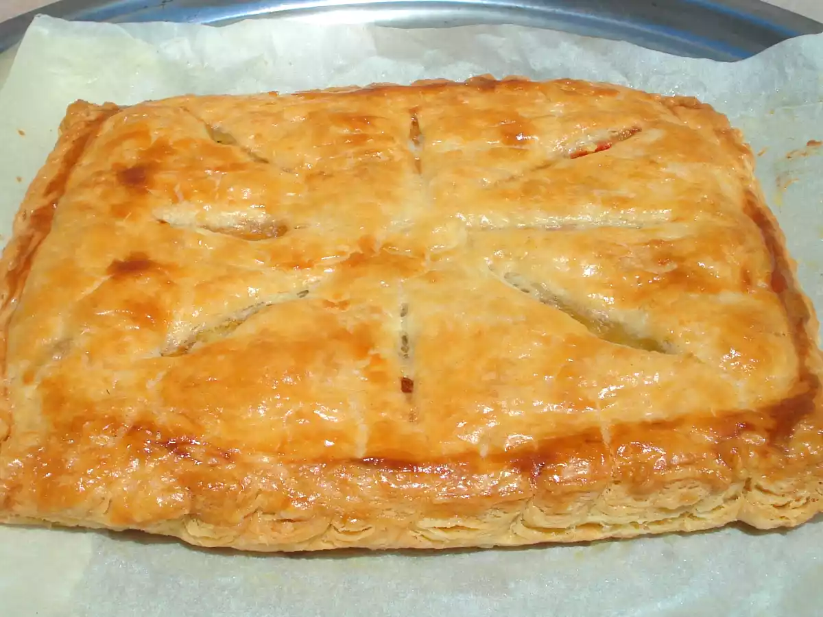 Tarte folhada de bacalhau com pimentos - foto 2