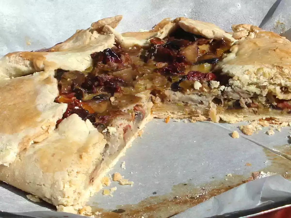 Tarte rústica de alho francês e cogumelos (sem lácteos)