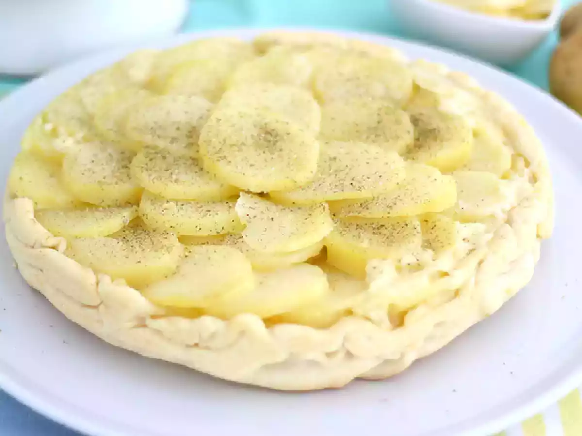 Tarte tatin de batatas e queijo