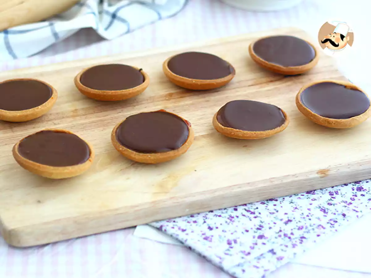 Tarteletes/ Mini tortas de caramelo e chocolate - foto 2
