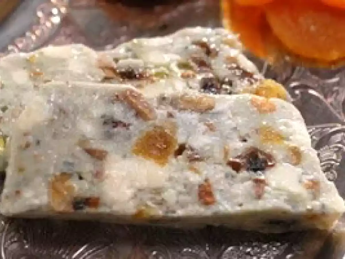 Terrine de Roquefort com Frutas Secas