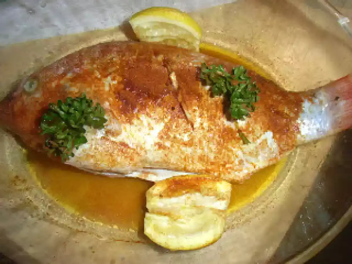 Tilapia assada no forno com batatas assadas no forno - foto 2