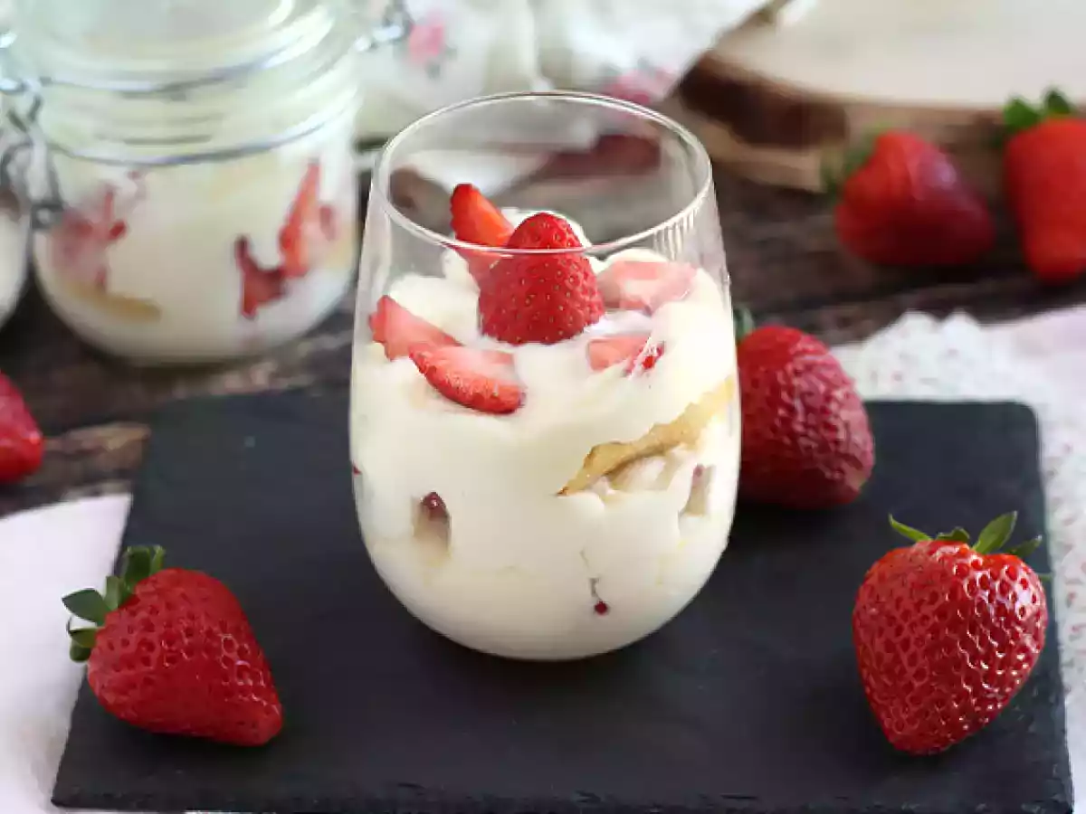 Tiramisu de morango (mais fácil) - foto 4