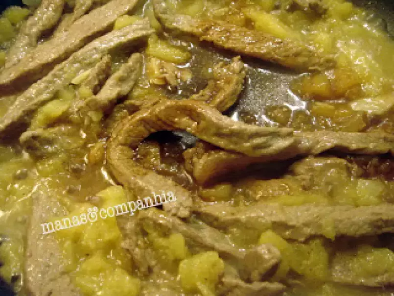 Tirinhas de bife com maçã e molho de soja (isa) - foto 5