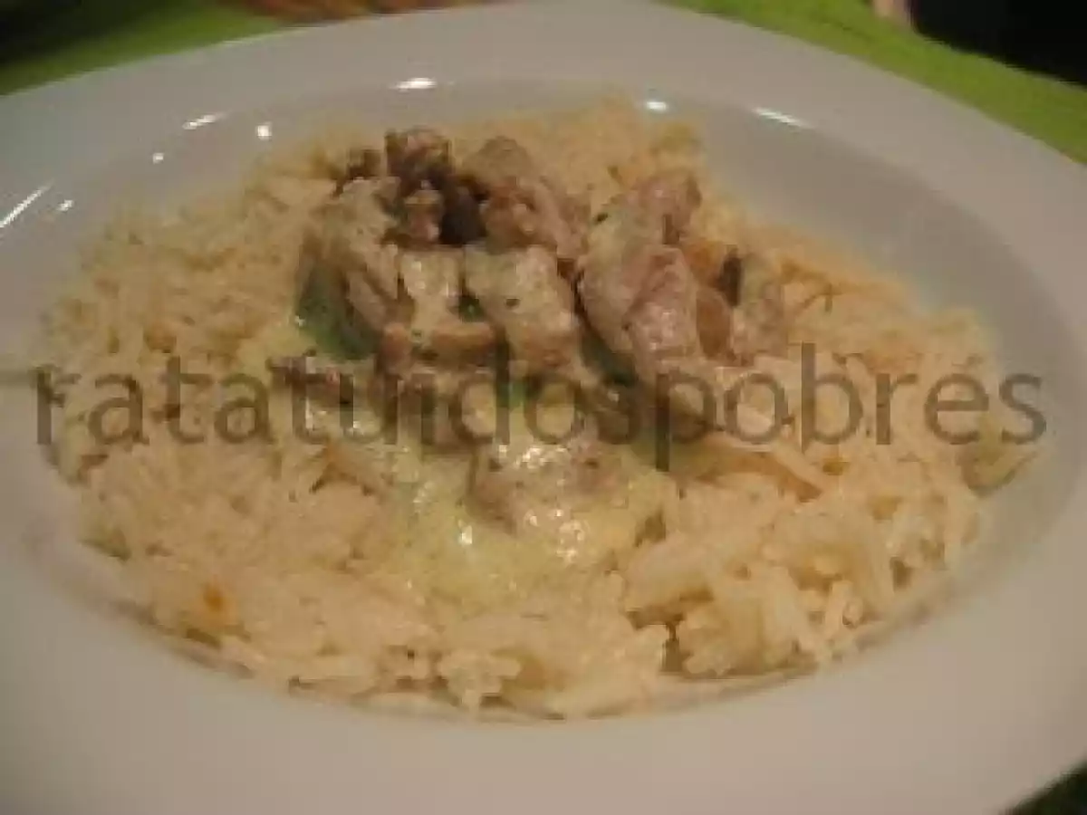 Tirinhas de porco c/ natas e arroz