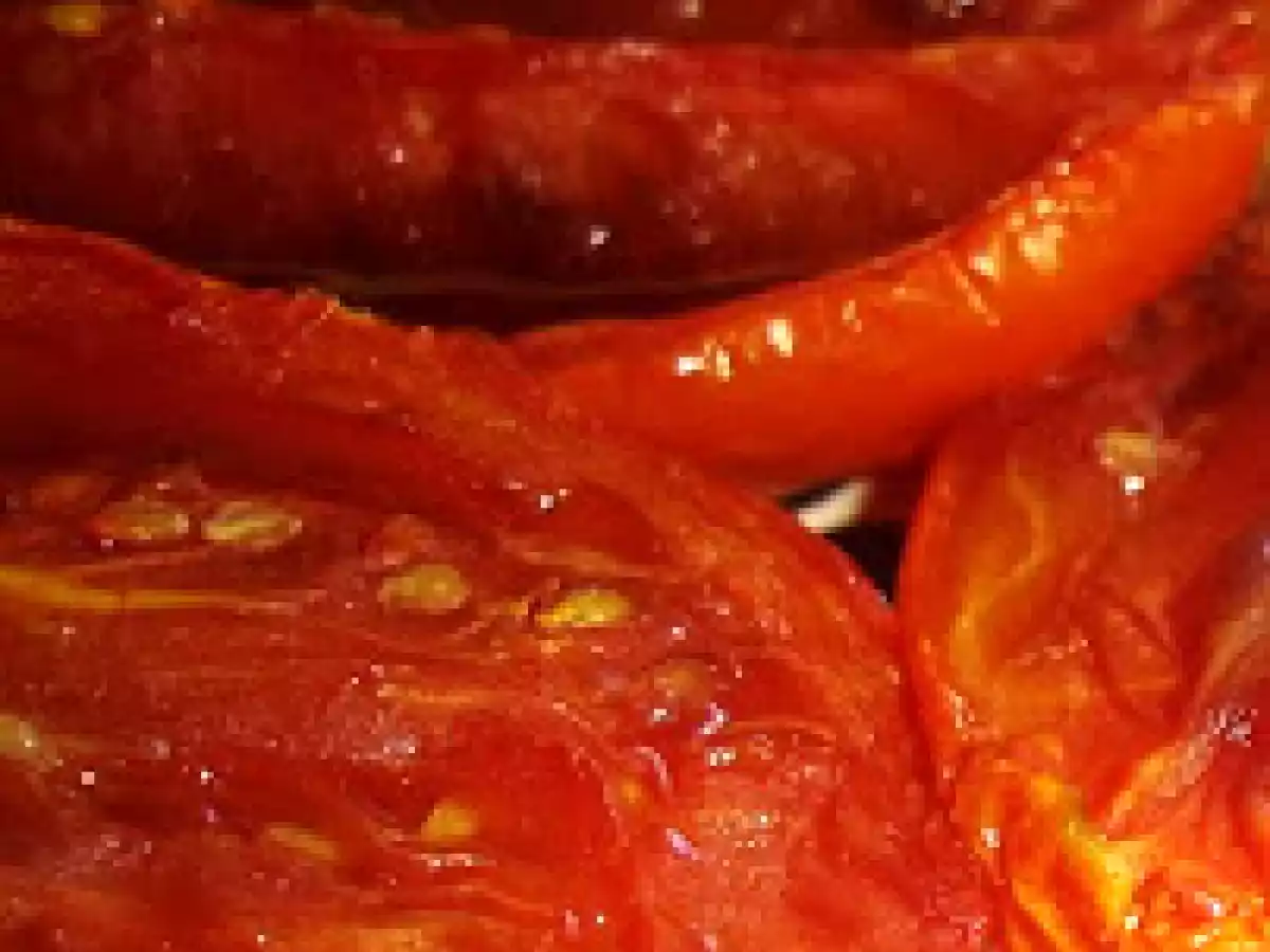 Tomate assado no vinho tinto