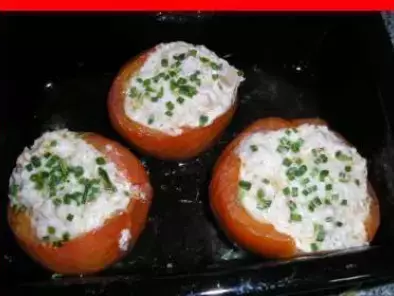 Tomates recheados com atum