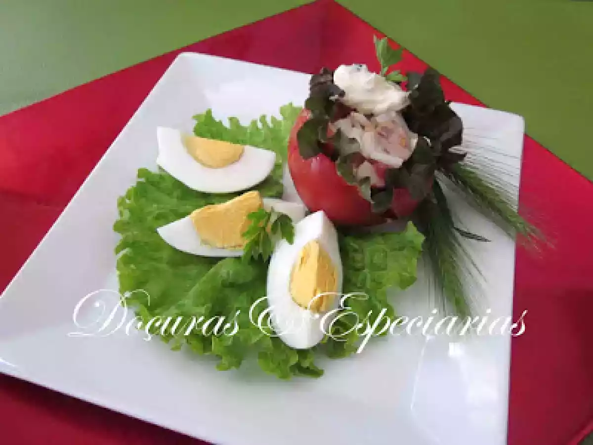 Tomates Recheados com Atum e Delicias de Lagosta