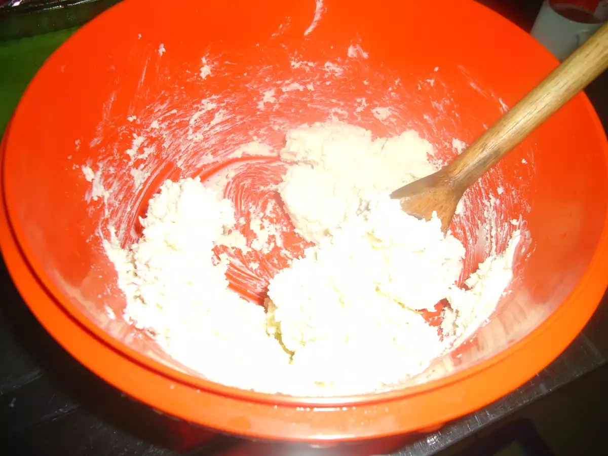 Torta cheesecake de morango com chantilly - foto 6